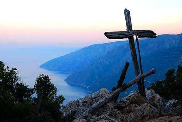 Δεισιδαιμονίες, προλήψεις και πλάνες: Επιστροφή στο μεσαίωνα!